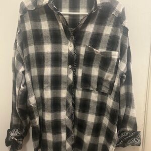 Black and White Plaid Button Down Shirt with Cuffed 3/4 Sleeves